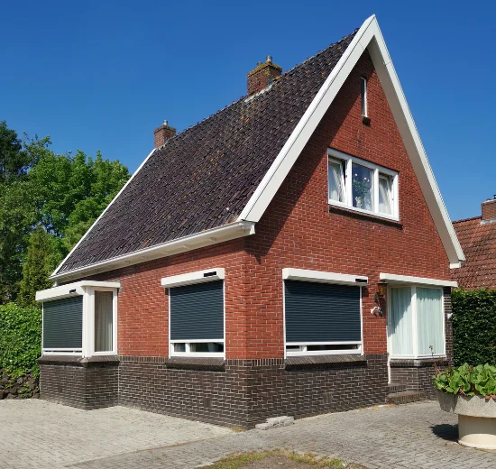 Voorzetrolluiken merken